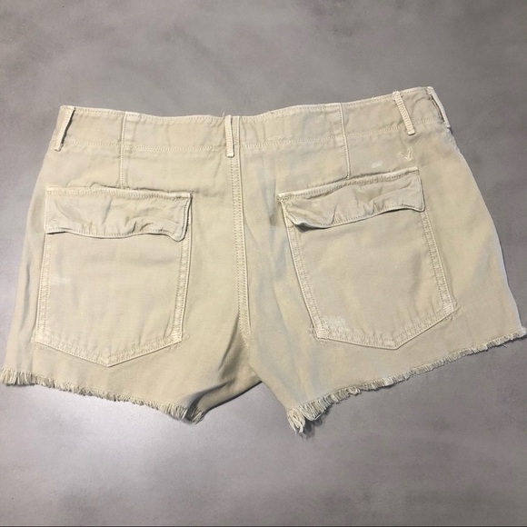 AMERICAN EAGLE Military Khaki Short - Picture 2 of 6
